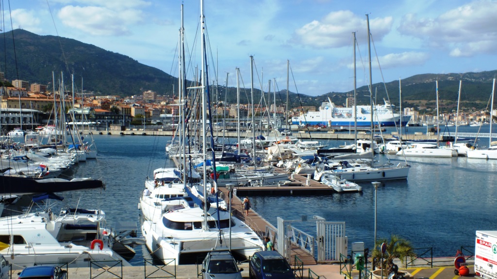 Der Hafen von Ajaccio
